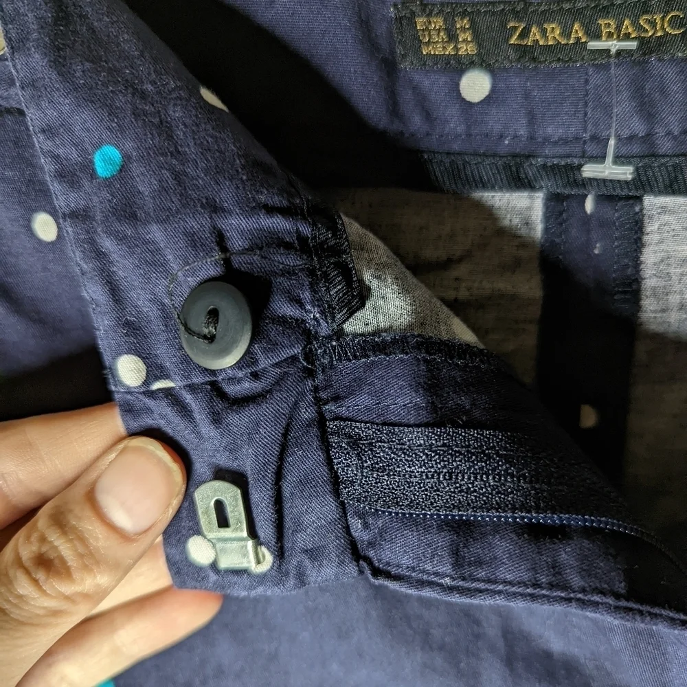 Zara‎ Basic Navy Blue Polka Dot Shorts Size Medium